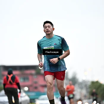 Runner Photo 8914733