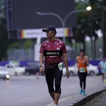 Runner Photo 8914736