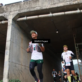 Runner Photo 8914749
