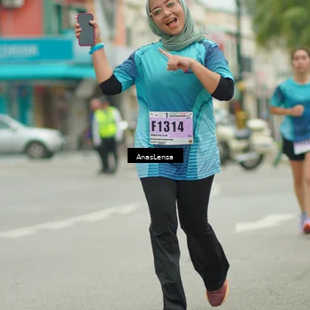 Runner Photo 8914763