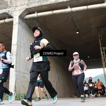 Runner Photo 8914818
