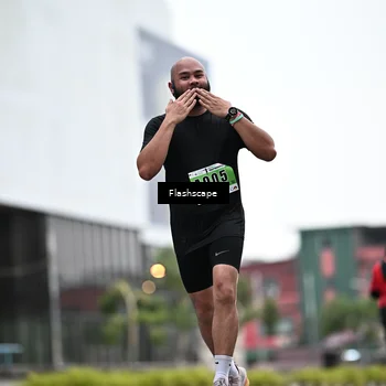 Runner Photo 8914842