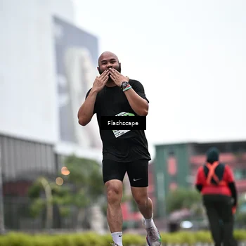 Runner Photo 8914843