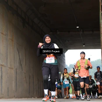 Runner Photo 8914881