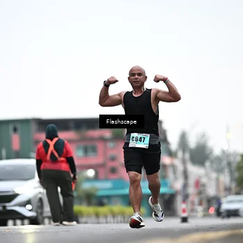 Runner Photo 8914900