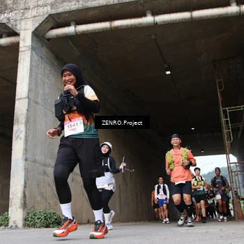 Runner Photo 8914913