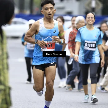 Runner Photo 8914921