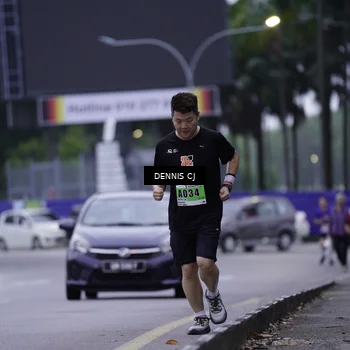 Runner Photo 8914923