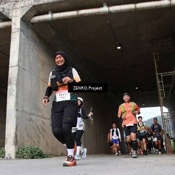 Runner Photo 8914925