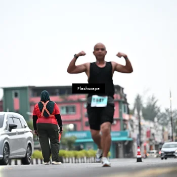 Runner Photo 8914930