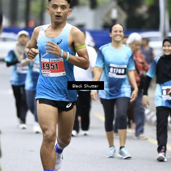 Runner Photo 8914937