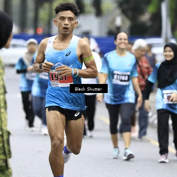 Runner Photo 8914943