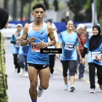 Runner Photo 8914953
