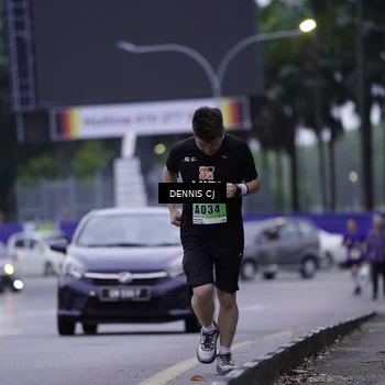 Runner Photo 8914957