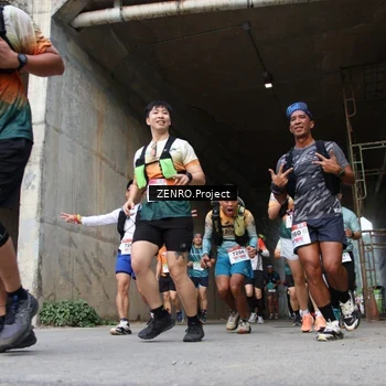 Runner Photo 8914981