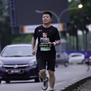 Runner Photo 8914997