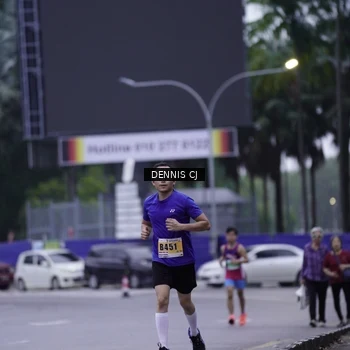 Runner Photo 8915032