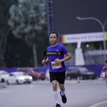 Runner Photo 8915075