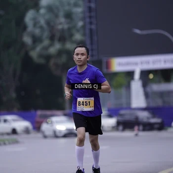 Runner Photo 8915087
