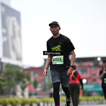 Runner Photo 8915119