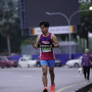 Runner Photo 8915128