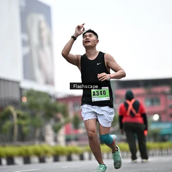 Runner Photo 8915148