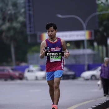 Runner Photo 8915149