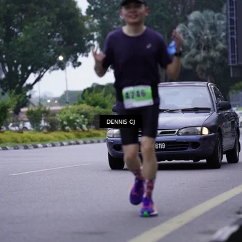 Runner Photo 8915191