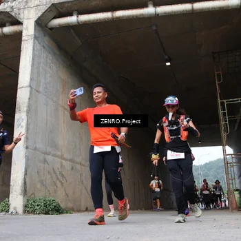 Runner Photo 8915206