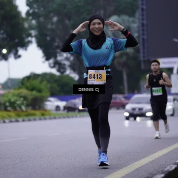 Runner Photo 8915260