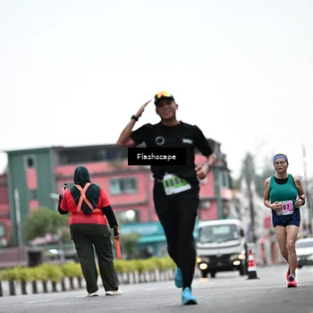 Runner Photo 8915295