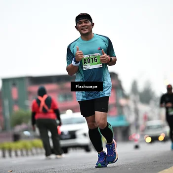 Runner Photo 8915296