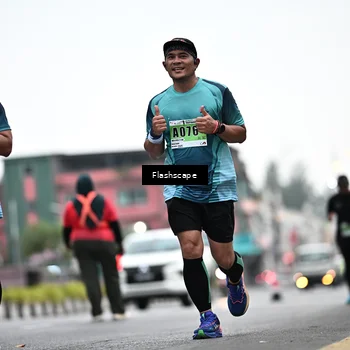 Runner Photo 8915301