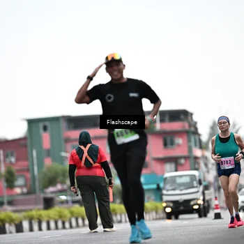 Runner Photo 8915329