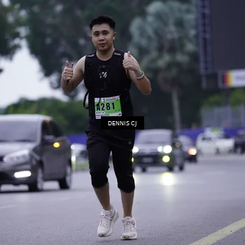 Runner Photo 8915377