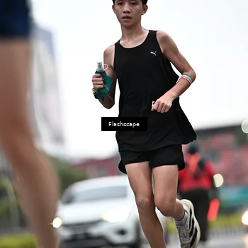 Runner Photo 8915382