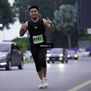 Runner Photo 8915387