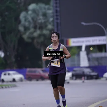 Runner Photo 8915444