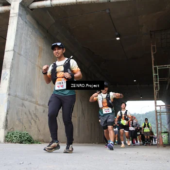 Runner Photo 8915490