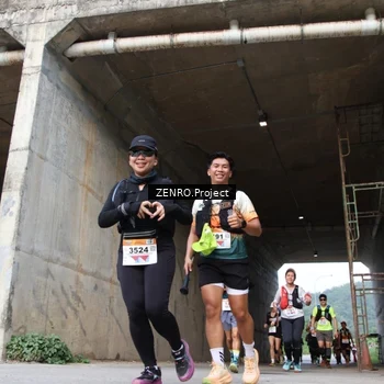 Runner Photo 8915533