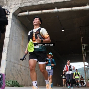Runner Photo 8915539