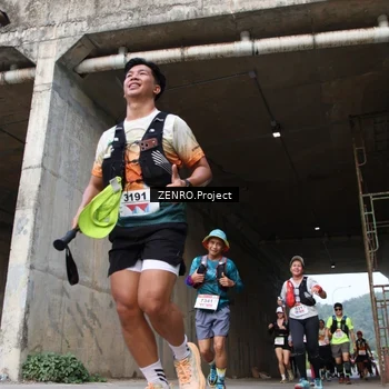 Runner Photo 8915544