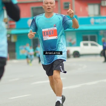 Runner Photo 8915548