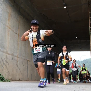 Runner Photo 8915567