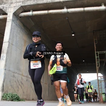 Runner Photo 8915575