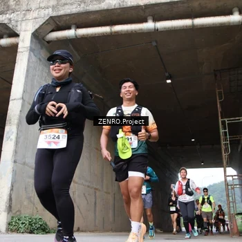 Runner Photo 8915591