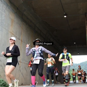 Runner Photo 8915617
