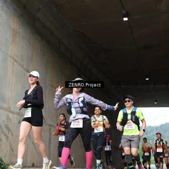 Runner Photo 8915628