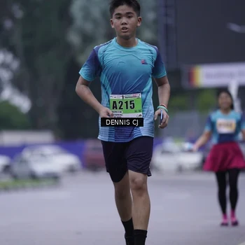 Runner Photo 8915639