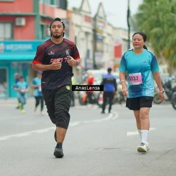 Runner Photo 8915691